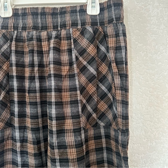 NEW Natural Life Wide-Leg Plaid Flannel Pants Black and Brown Medium - Picture 6 of 8